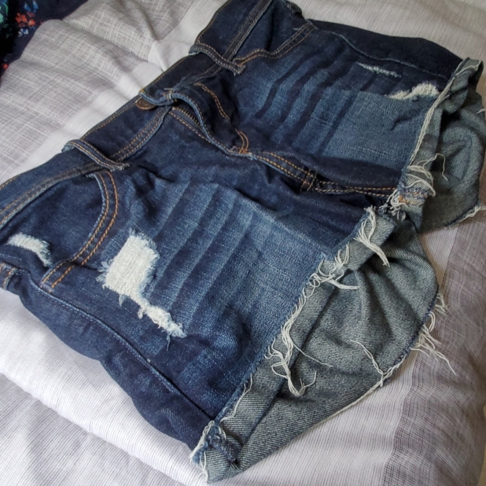 Hollister Midi Shorts